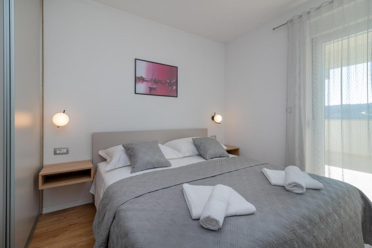 Olea Apartments Trogir Extérieur photo