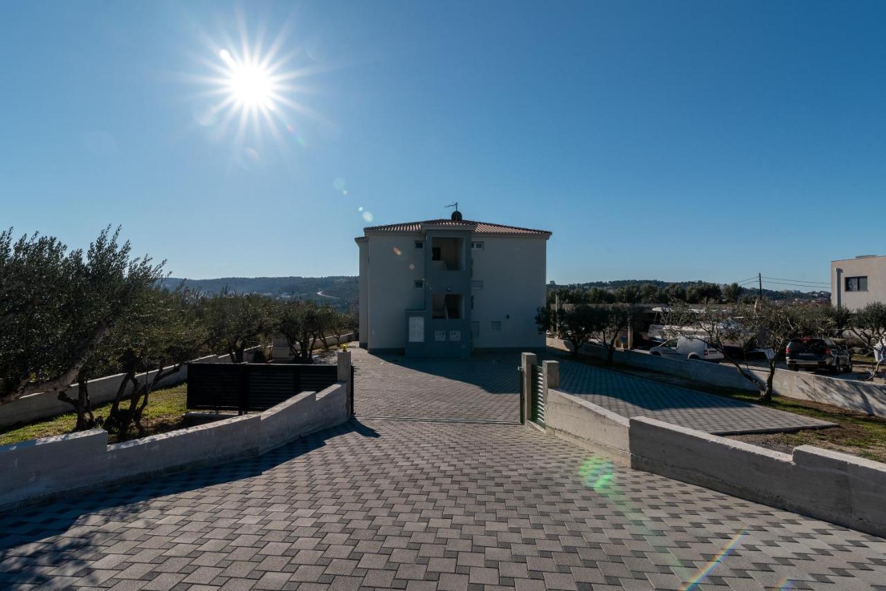 Olea Apartments Trogir Extérieur photo