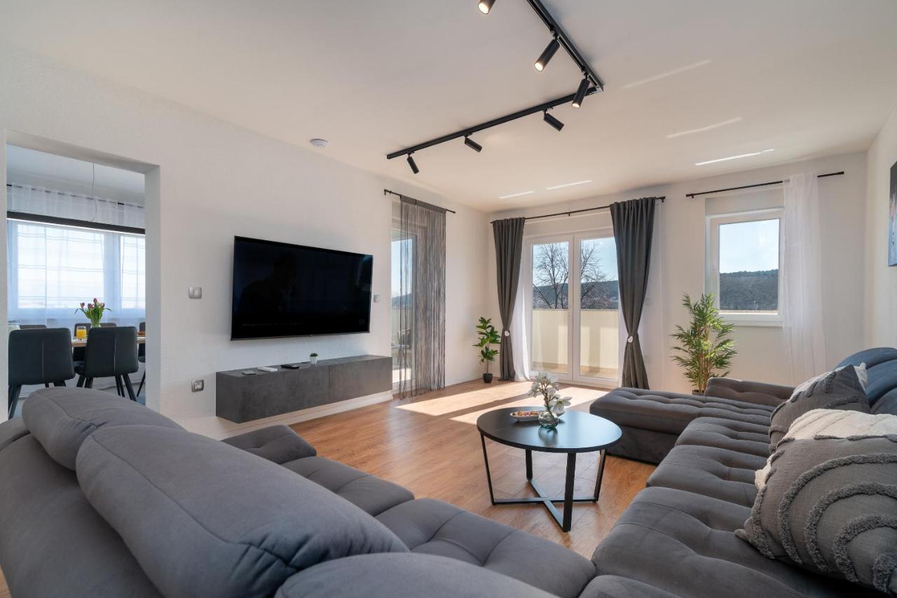 Olea Apartments Trogir Extérieur photo