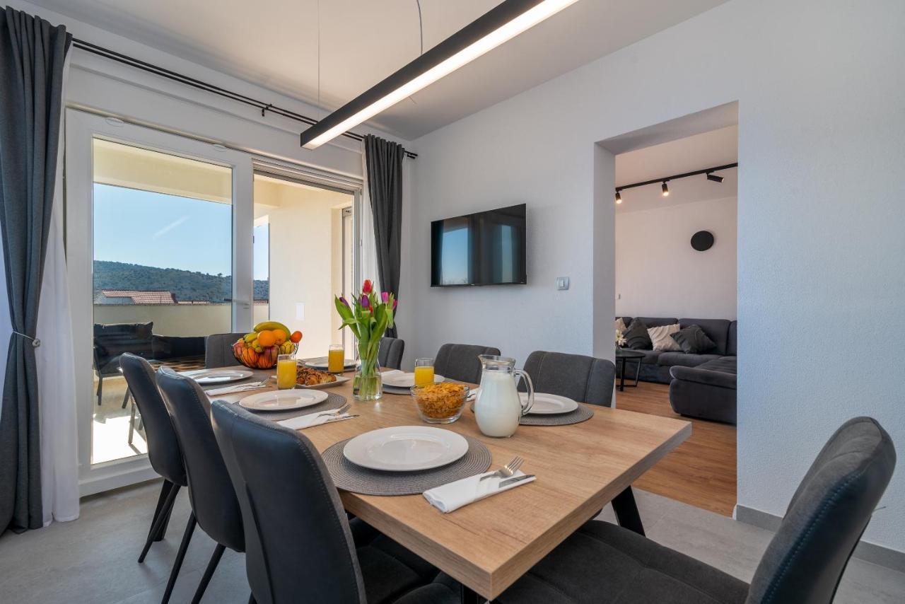 Olea Apartments Trogir Extérieur photo