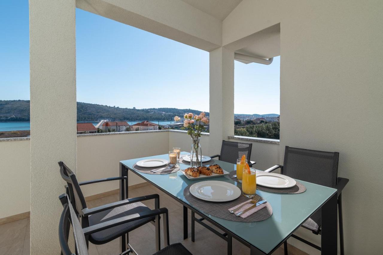 Olea Apartments Trogir Extérieur photo