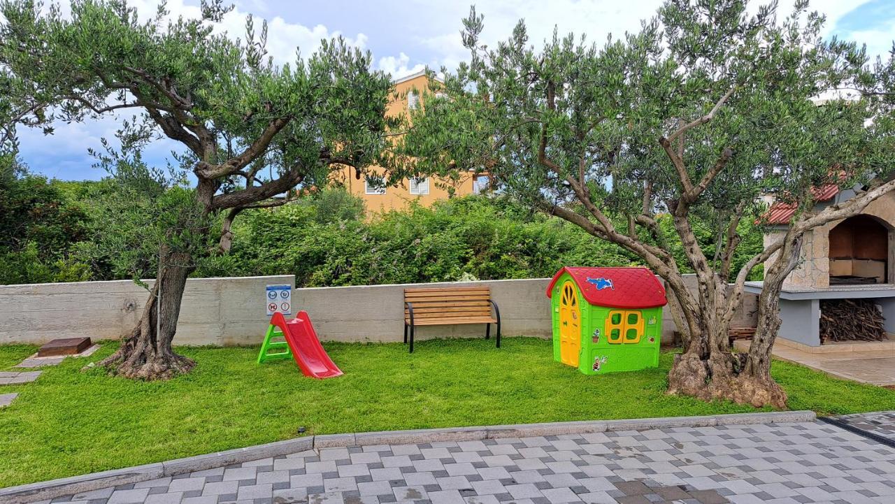 Olea Apartments Trogir Extérieur photo
