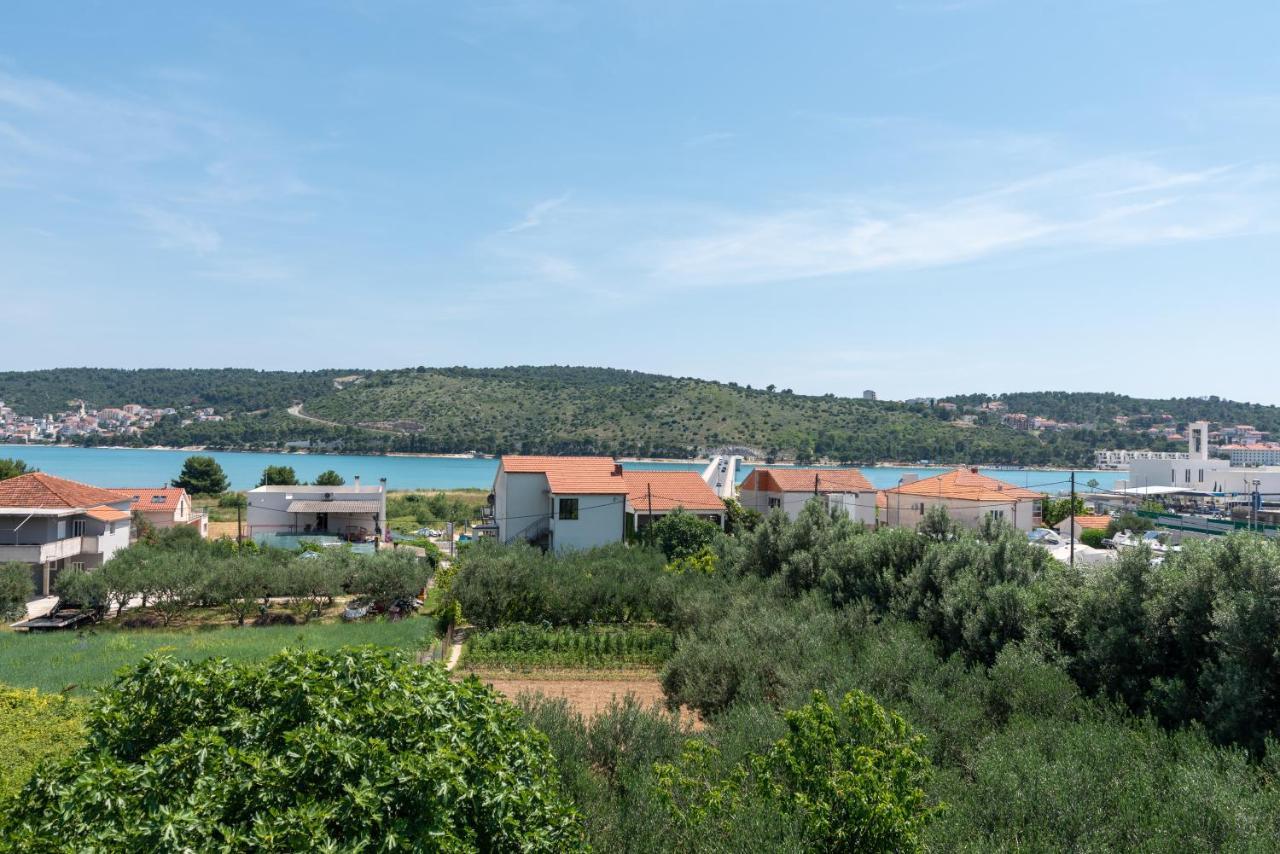 Olea Apartments Trogir Extérieur photo